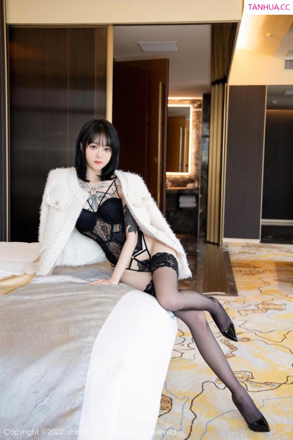 小奶瓶呜呜  [XiuRen]高清写真图 2022.03.10 No.4700 奶瓶第17张图片